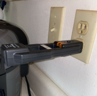 Blue building with two trees icon