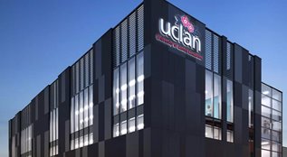Image of UCLan building