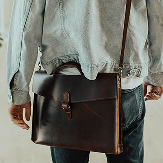 Diplomat Attache (AC0260)